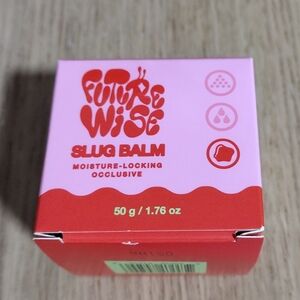 Slug Balm Moisturizer - Pink and Red